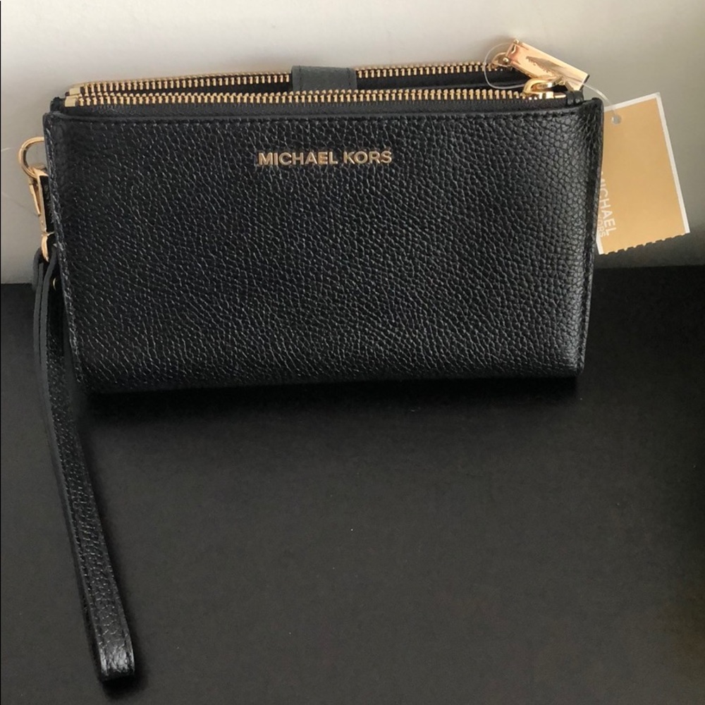 Michael Kors Wristlet - never used!